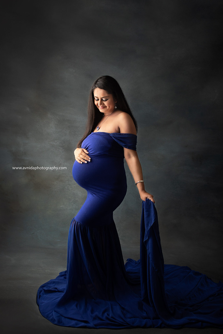 What to expect for your in studio maternity photography session