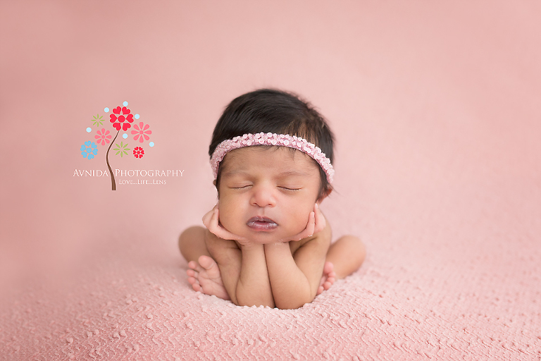 20 Adorable Newborn Portrait Trends