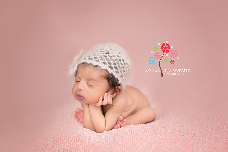 Newborn Photography Pose Ideas - All Newborn Props
